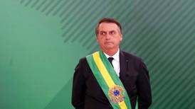Bolsonaro dice estar 'abierto' a recibir base militar de EU en Brasil
