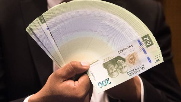 Atrápalo en tu cartera ya: Así es la edición especial del billete de 200 pesos por ‘cumple’ del Banxico