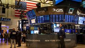 Wall Street cierra ‘decaído’ ante reportes trimestrales poco favorables