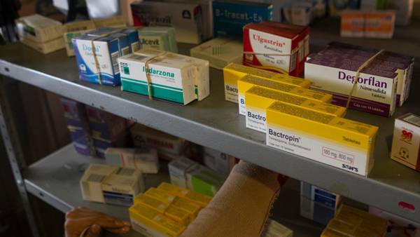 ‘Sana’ distribución de medicamentos en México, pero aún continúa el desabasto