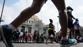 Maratón de CDMX 2022: Fiscalía investiga si le echaron ‘piquete’ a las bebidas de los corredores