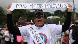 Miss Universo 2023: Protestan en El Salvador por detenciones y muertes en régimen de excepción