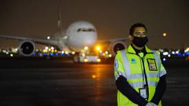Aterriza en México cuarto vuelo procedente de China con material para personal de salud
