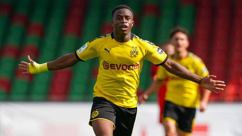Ya podrá debutar Youssoufa Moukoko, el niño maravilla del Borussia Dortmund