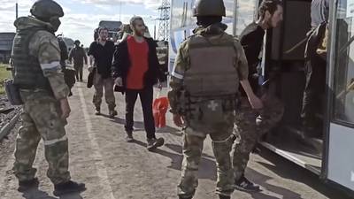 Cae la planta Azovstal: Combatientes ucranianos ‘se entregan’ a Rusia