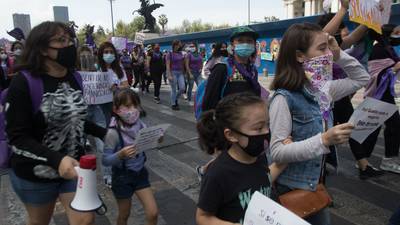 ‘Ley Monzón’ se hace realidad en Puebla: Quitarán custodia a padres feminicidas