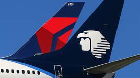 American Airlines y United buscan evitar la entrada de competidores