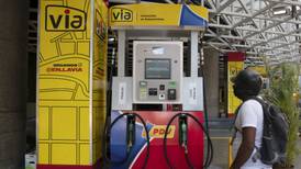 'Capitalismo estilo Maduro': gasolineras de alta gama son solo 'una ilusión de armonía'; ¿quién está detrás?
