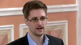 EU demanda a Edward Snowden por publicar libro y violar acuerdos de no divulgación