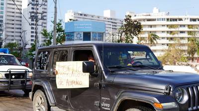 AMLO critica a ‘caravana ciudadana’ que pide recursos para Acapulco: ‘Hay oportunismo y politiquería’