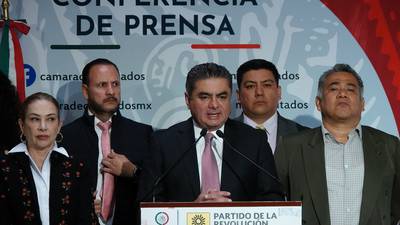 Elecciones 2024 en CDMX: ¿Quién es Luis Espinosa Cházaro, el perredista que ‘reta’ al panista Taboada?