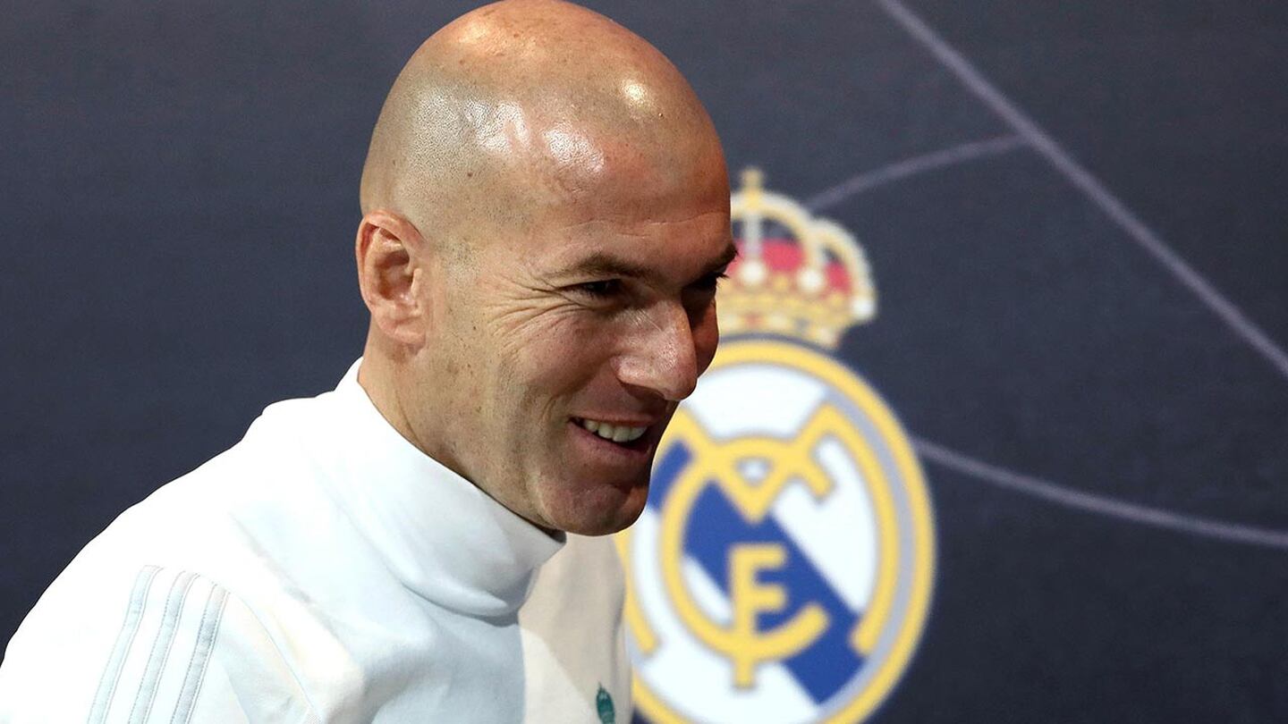 Zidane seguiría siendo DT del Real Madrid pase lo que pase