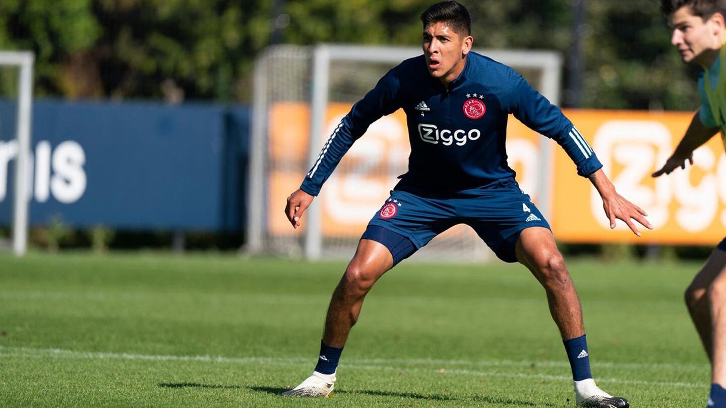 Edson Álvarez va ganando confianza: Ajax camina tranquilo sobre Waalwijk