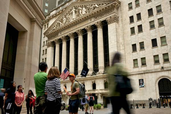 Wall Street cierra ‘optimista’ ante la espera de resultados trimestrales