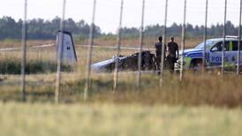 Se estrella en Suecia avioneta que transportaba paracaidistas deportivos; hay nueve muertos