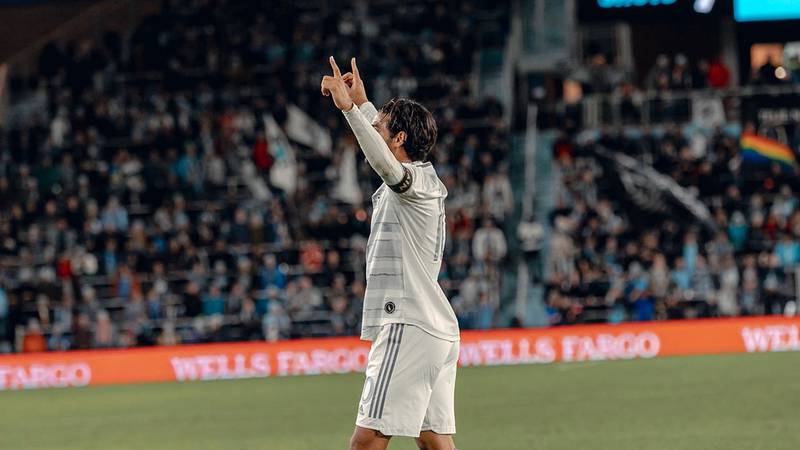 ¡Histórico Carlos Vela! El mexicano empató la marca de más goles en una sola temporada en la MLS