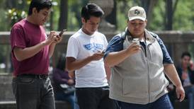 Profeco dice a Motorola y Samsung que no ‘se pasen de rosca’: Pide suspender bloqueo de celulares