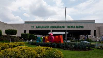 AICM cancela vuelos por llegada de tormenta tropical ‘Lester’ a Guerrero 