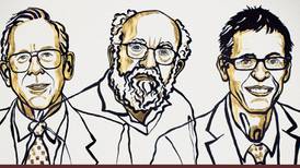 Tres científicos ganan Nobel de Física por estudios sobre cosmología y exoplanetas