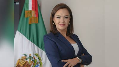 Escándalo en Zacatecas: Soralla Bañuelos, dirigente de la SNTE, es acusada de plagio y falsificación