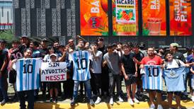 (FOTOS) Le van a Rayados, pero buscan la foto con el rival: Así se vive la ‘Messimanía’ en Monterrey