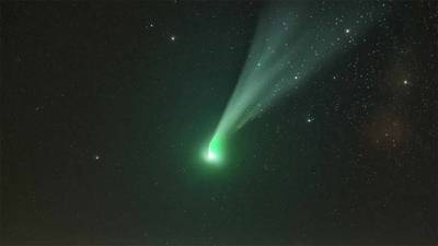 Así se captó la caída de un meteorito que iluminó de verde el cielo Australia (VIDEO)