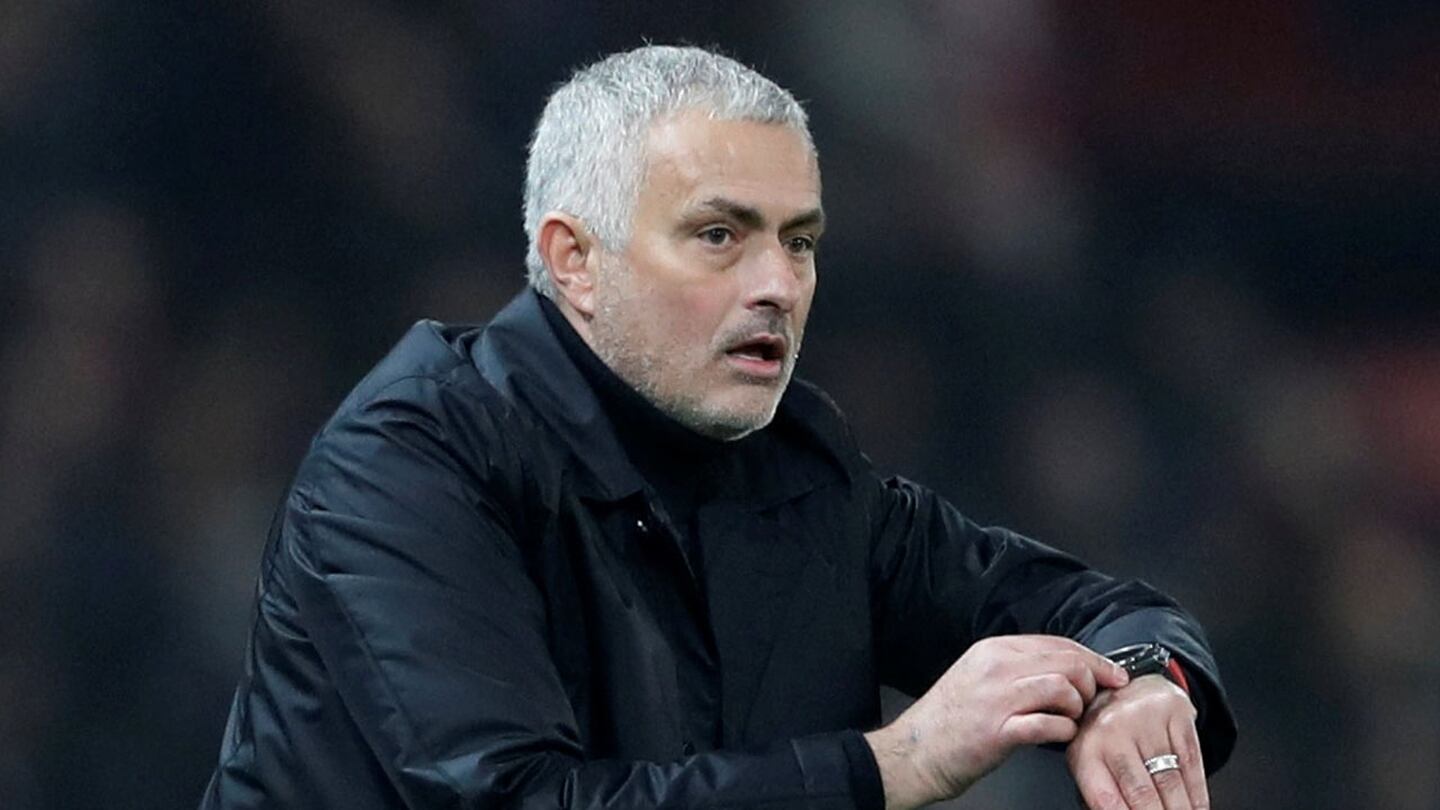 ¡Se terminó! Mourinho deja de ser entrenador del Manchester