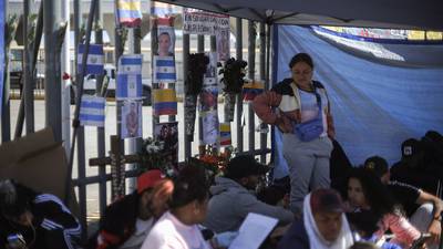 Riña entre migrantes venezolanos deja tres heridos en Ciudad Juárez