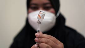Covax y Banco Mundial aprueban mecanismo que busca acelerar suministro de vacunas