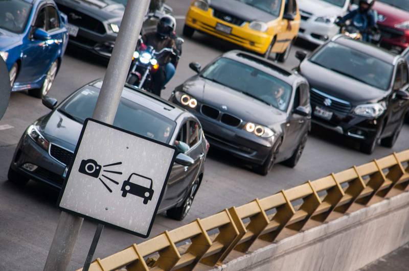 La jefa de Gobienro anunció que los automovilistas ya no serán sancionados económicamente si infrigen el reglamento de tránsito