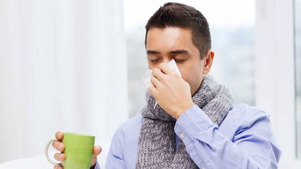 ¿Sospechas de COVID? Esta es la diferencia entre el coronavirus, la alergia, la gripe y el dengue