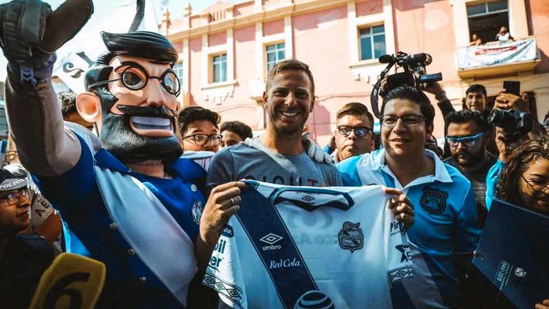 OFICIAL I 'Polaco' Menéndez fue anunciado como nuevo jugador del Puebla