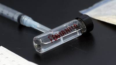 EU presenta acusaciones formales contra 8 empresas chinas por distribución de fentanilo