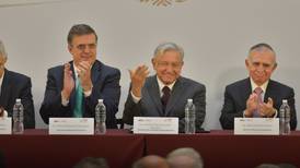 López Obrador pide a embajadores difundir la transformación que vive México
