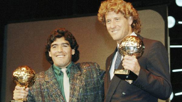 ¿El Balón de Oro de Maradona fue robado? Familia del futbolista demandará para impedir su subasta