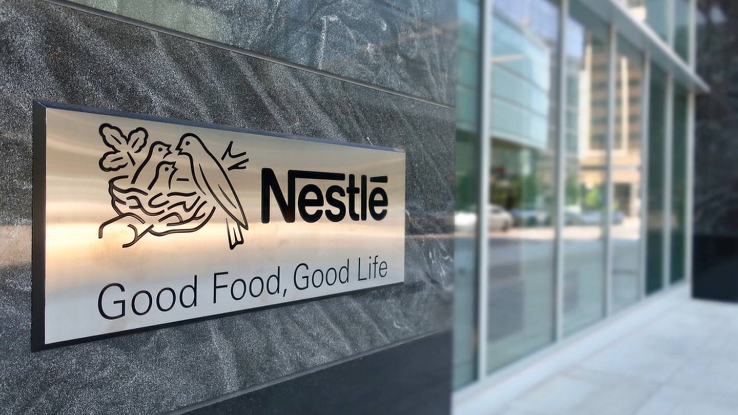 Nestlé admite que más del 60% de sus productos 'quedan a deber' lo saludable – El Financiero