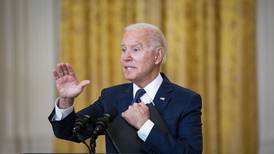 Joe Biden advierte segundo ataque al aeropuerto de Kabul en las próximas 24 horas