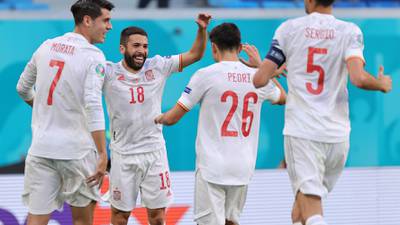 España sufre ante Suiza, pero avanza a semifinales de la Euro