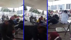 Balacera afuera de centro de vacunación COVID en Puebla deja al menos 2 menores heridos