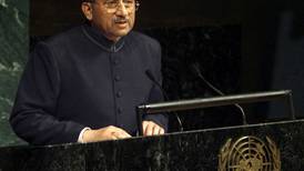 Muere Pervez Musharraf, expresidente de Pakistán que enfrentó a Afganistán ‘a regañadientes’