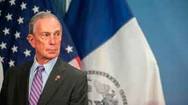 Bloomberg evaluará si continúa en contienda demócrata, según AP