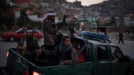 Talibanes protegían al líder de Al Qaeda, acusa Blinken