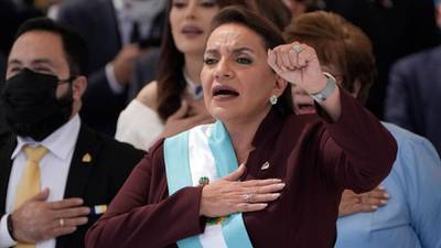 ¡Histórico! Xiomara Castro, primera mujer en asumir el cargo de presidenta en Honduras