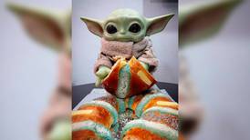 En estas tiendas podrás encontrar roscas de reyes con muñecos de 'Baby Yoda' en CDMX, Puebla y SLP