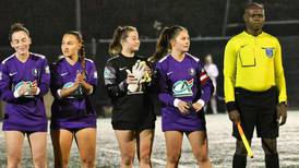 Bréquigny, equipo de futbol femenil, ‘reta’ a la federación francesa por trato discriminatorio
