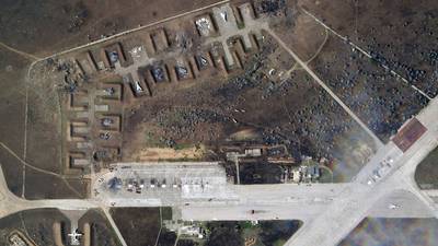 Rusia niega que 9 de sus aviones fueron atacados por Ucrania… pero fotos muestran daños 