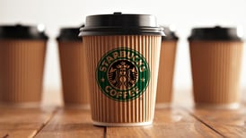 Starbucks dará una recompensa de 10 mdd a quien logre hacer vasos 'ecofriendly'