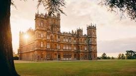¿Te gustaría hospedarte en el castillo de Downton Abbey? Estará disponible en Airbnb