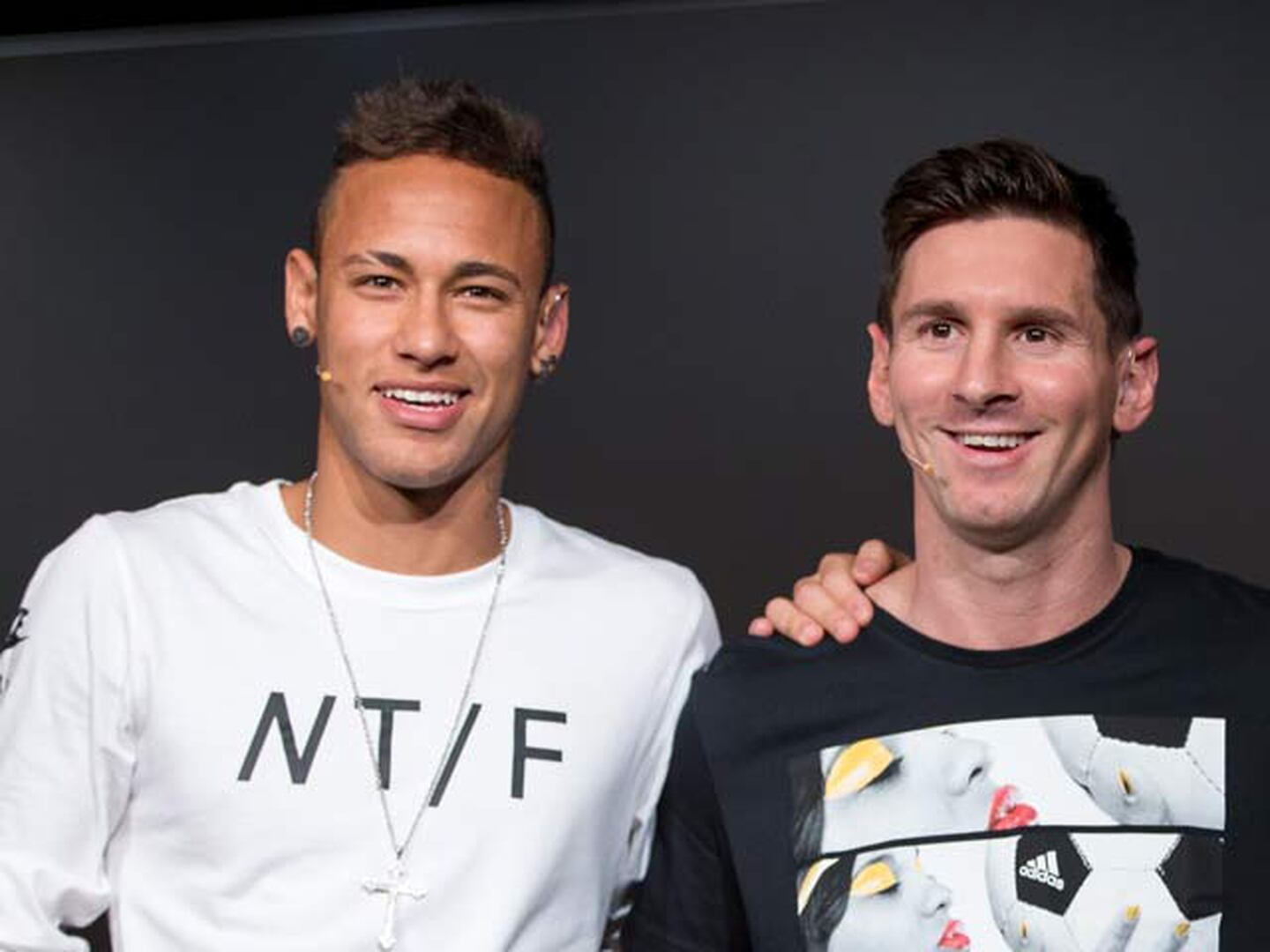 Messi y Mascherano arribarán a Brasil en un chárter de Neymar