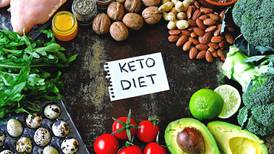 ¿Qué es la famosa dieta keto y cómo funciona?